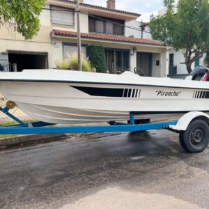 Lancha NS 473 + Motor Mercury 40 HP – Como nuevo