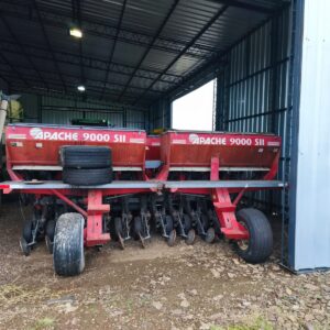 Sembradora Apache 9000 SII